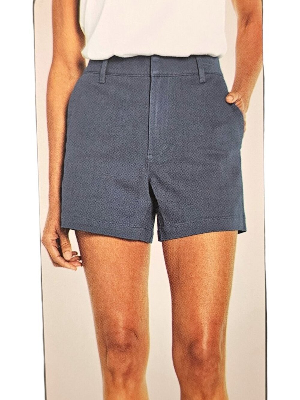 Banana Republic Mid-Rise Cotton Blend Stretch Chino Shorts New Size 2 China Blue